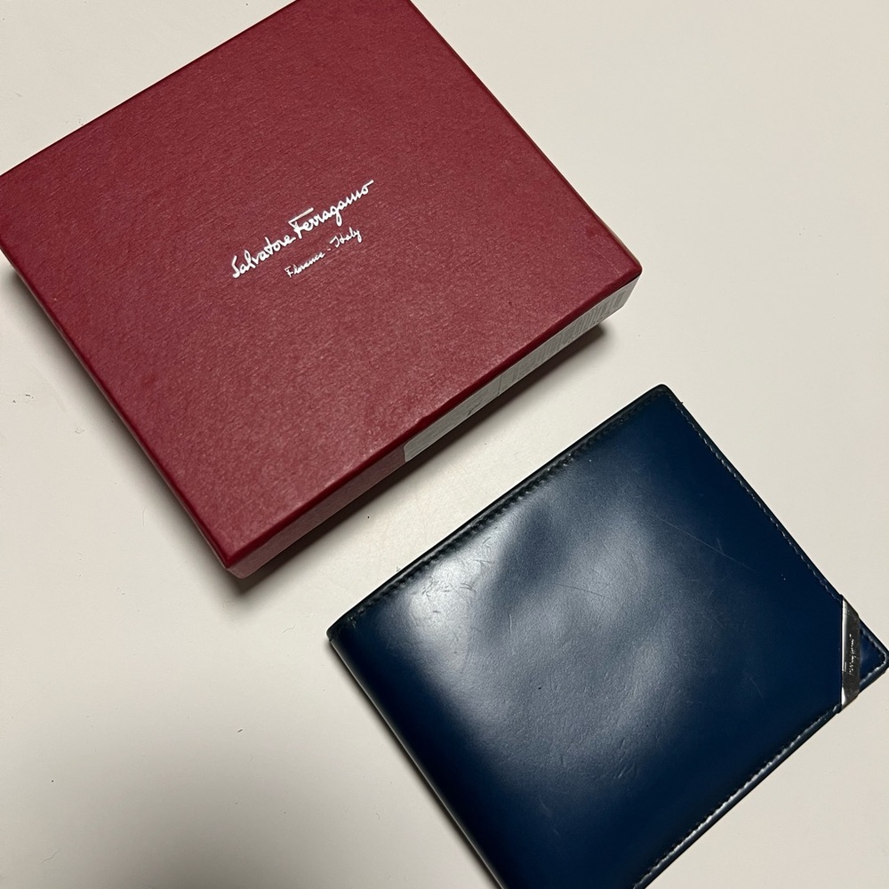 Salvatore Ferragamo | Navy Leather Wallet